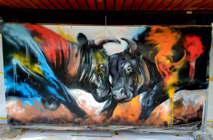 Le Duel des Reines — fresque d’Alexandra Berthouzoz.