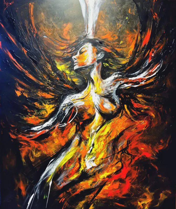 La Sorcière Éternelle : une silhouette lumineuse au milieu de gestes de peinture orange, or et noir.